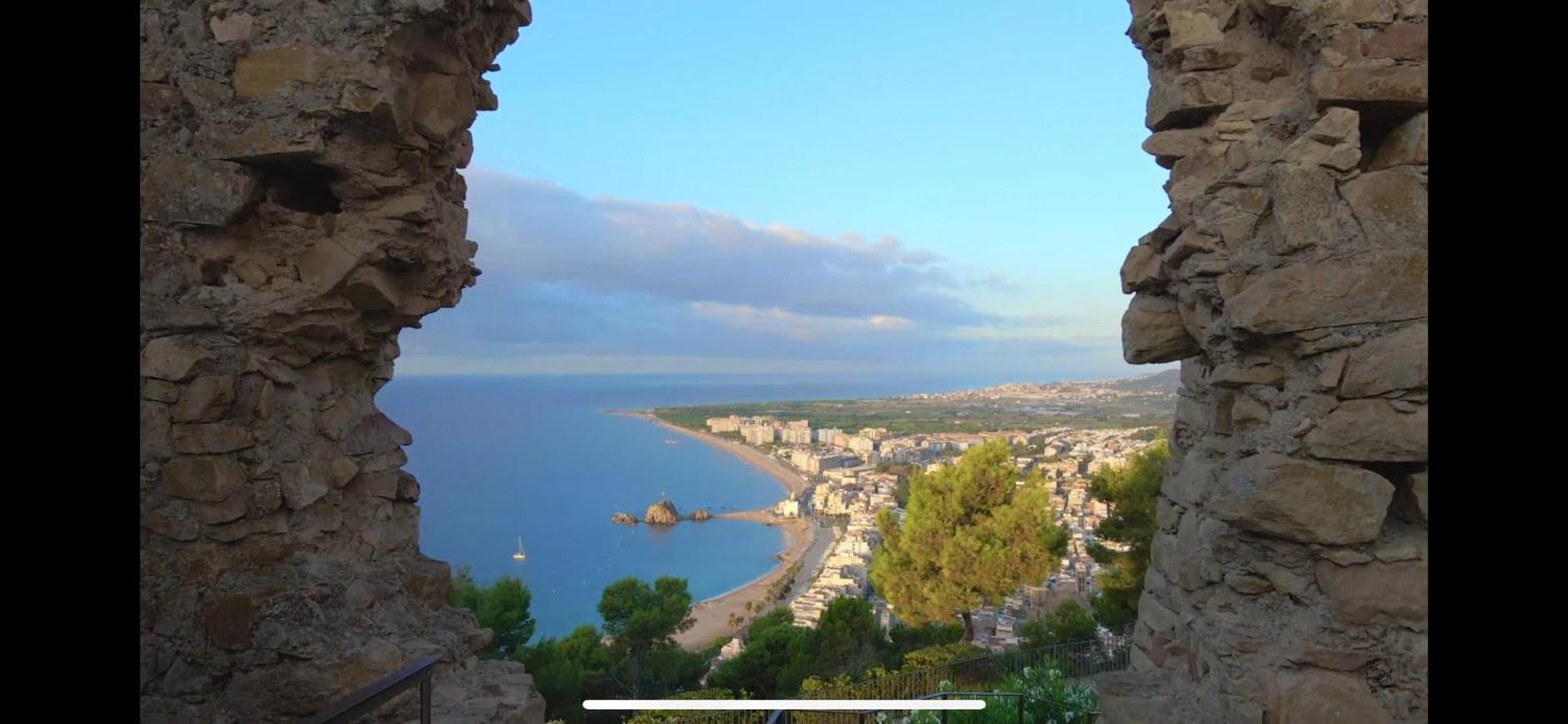 Estudio Con Impresionantes Vistas Al Mar Blanes Exterior photo